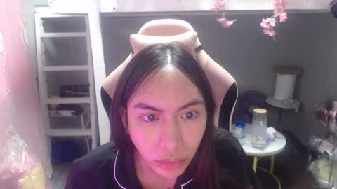 ELYSE A SIMPLE GIRL online show from 11-16-25, 08:20