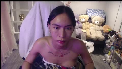 ELYSE A SIMPLE GIRL online show from 04-10-26, 01:27