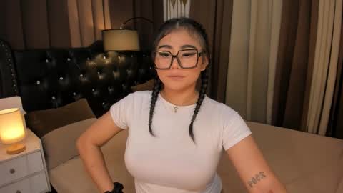 Snapshot of monstrouscockdivaontop chatting on 12-07-24, 02:13 Ruthie online show from 12-07-24, 02:13