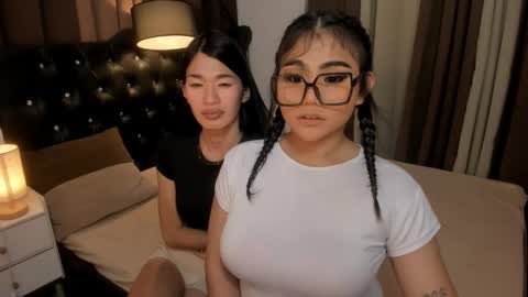 Snapshot of monstrouscockdivaontop chatting on 12-22-24, 10:38 Ruthie online show from 12-22-24, 10:38