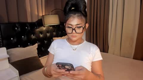 Snapshot of monstrouscockdivaontop chatting on 01-19-25, 06:00 Ruthie online show from 01-19-25, 06:00