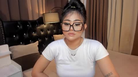 Snapshot of monstrouscockdivaontop chatting on 01-19-25, 09:02 Ruthie online show from 01-19-25, 09:02