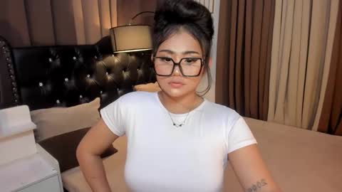 Snapshot of monstrouscockdivaontop chatting on 01-20-25, 12:04 Ruthie online show from 01-20-25, 12:04