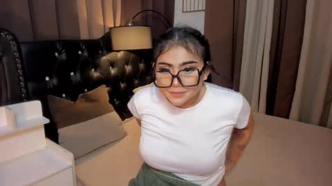 Snapshot of monstrouscockdivaontop chatting on 01-26-25, 06:27 Ruthie online show from 01-26-25, 06:27