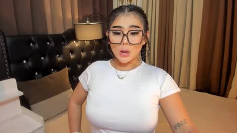 Snapshot of monstrouscockdivaontop chatting on 02-19-25, 07:59 Ruthie online show from 02-19-25, 07:59