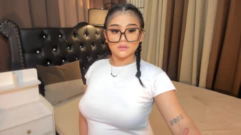 Snapshot of monstrouscockdivaontop chatting on 03-04-25, 03:55 Ruthie online show from 03-04-25, 03:55