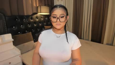 Snapshot of monstrouscockdivaontop chatting on 03-06-25, 06:59 Ruthie online show from 03-06-25, 06:59