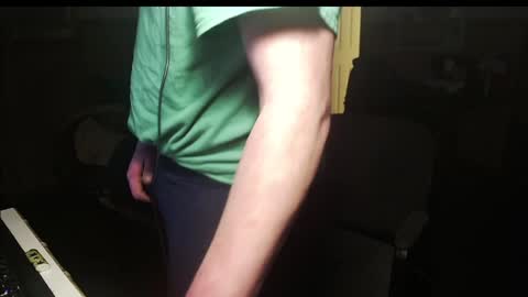 Snapshot of montana6897 chatting on 01-02-25, 10:05 Kingalby817 online show from 01-02-25, 10:05