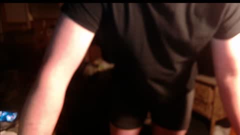 Snapshot of montana6897 chatting on 01-28-25, 08:57 Kingalby817 online show from 01-28-25, 08:57