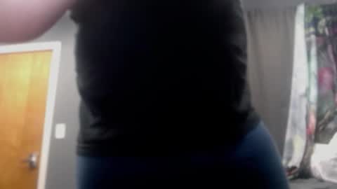 Snapshot of montana6897 chatting on 03-15-26, 09:48 Kingalby817 online show from 03-15-26, 09:48