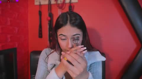 Monttserratt online show from 03-25-26, 07:20