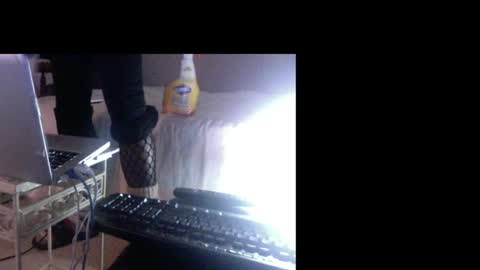 montydxxx2 online show from 06-19-26, 01:32