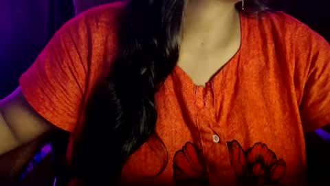 Snapshot of moody_maya chatting on 09-09-25, 08:14 Maya online show from 09-09-25, 08:14