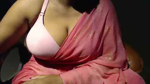 Snapshot of moody_maya chatting on 03-30-26, 04:19 Maya online show from 03-30-26, 04:19