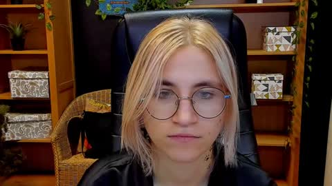 Katrin online show from 12-07-24, 11:12