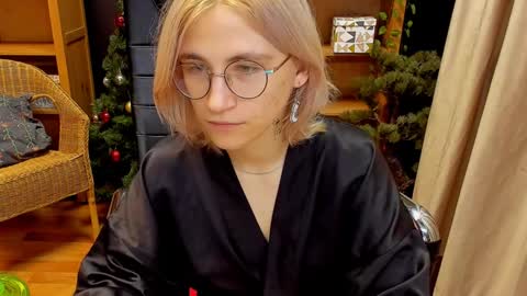 Katrin online show from 12-11-24, 12:33