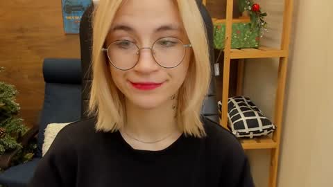 Katrin online show from 12-25-24, 01:10