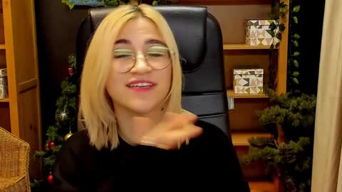 Katrin online show from 12-30-24, 07:21