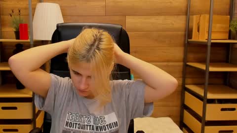 Katrin online show from 01-04-25, 10:55