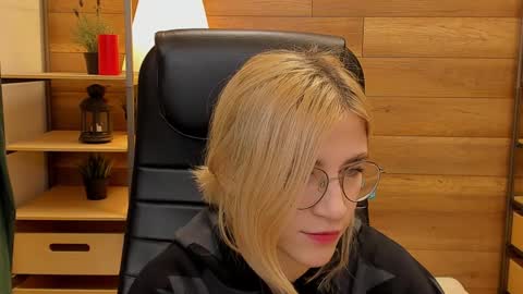 Katrin online show from 01-11-25, 09:57