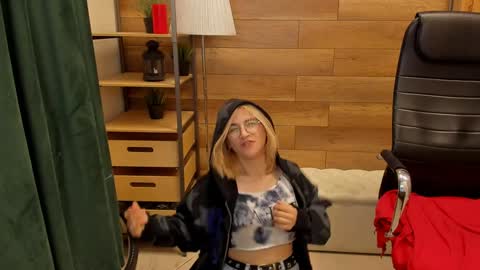 Katrin online show from 01-12-25, 05:45