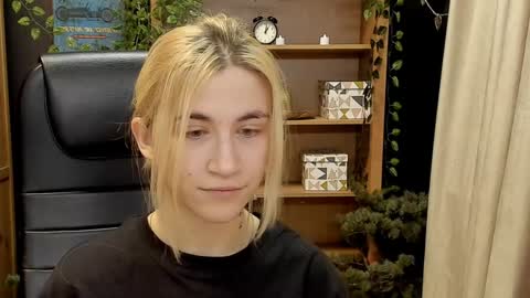 Katrin online show from 01-19-25, 05:07