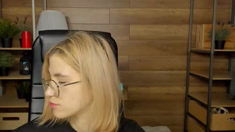 Katrin online show from 01-23-25, 11:15