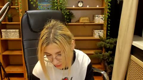 Katrin online show from 02-02-25, 12:09