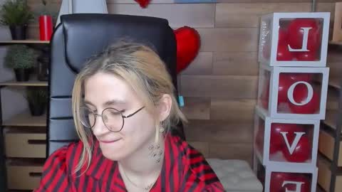 Katrin online show from 02-18-25, 10:03