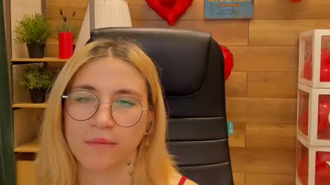 Katrin online show from 02-20-25, 10:26