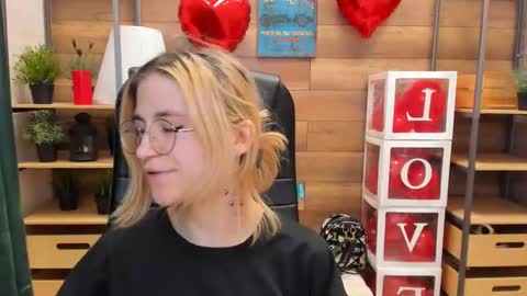 Katrin online show from 02-22-25, 03:47