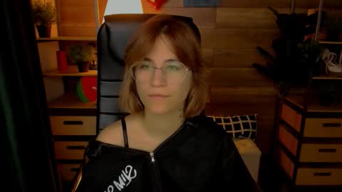 Katrin online show from 10-16-25, 09:38