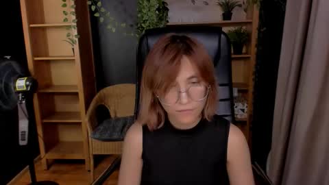 Katrin online show from 10-21-25, 05:35