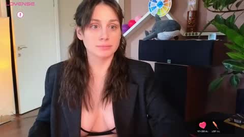 Luna  online show from 04-21-26, 02:56