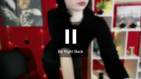Snapshot of moon_foxy_ chatting on 12-20-24, 01:00 Diana online show from 12-20-24, 01:00