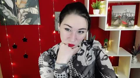 Snapshot of moon_foxy_ chatting on 01-22-25, 04:23 Diana online show from 01-22-25, 04:23
