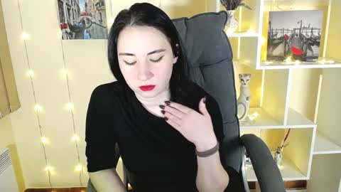 Snapshot of moon_foxy_ chatting on 01-30-25, 03:51 Diana online show from 01-30-25, 03:51