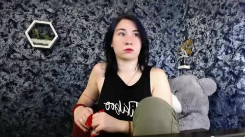 Snapshot of moon_foxy_ chatting on 06-02-26, 10:28 Diana online show from 06-02-26, 10:28