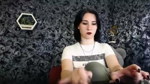 Snapshot of moon_foxy_ chatting on 06-09-26, 08:20 Diana online show from 06-09-26, 08:20