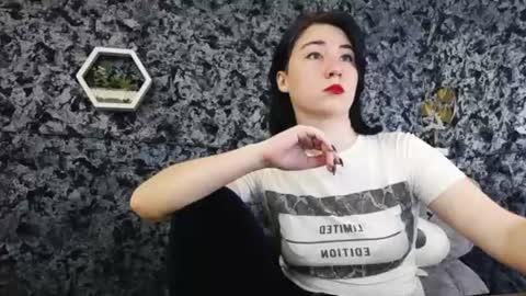 Snapshot of moon_foxy_ chatting on 06-13-26, 06:50 Diana online show from 06-13-26, 06:50