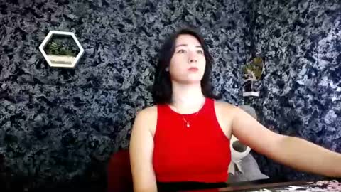 Snapshot of moon_foxy_ chatting on 07-10-26, 07:49 Diana online show from 07-10-26, 07:49