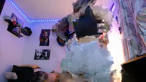 Luna online show from 03-10-25, 11:38