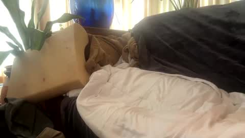 Mitchell online show from 09-29-25, 04:01