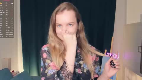 Snapshot of moon_puzzles chatting on 02-08-26, 07:17 moon_puzzles online show from 02-08-26, 07:17