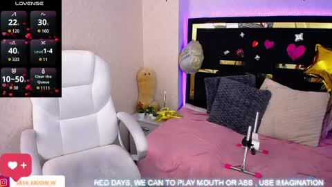 Moon Water   online show from 03-06-25, 02:29