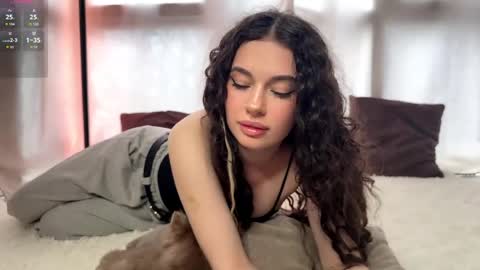 moonfaairy online show from 04-03-26, 05:27