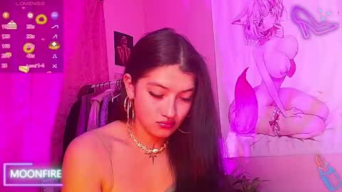 Snapshot of moonfiredance chatting on 10-04-25, 08:12 Nicky online show from 10-04-25, 08:12