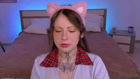 Erica online show from 06-08-26, 10:26