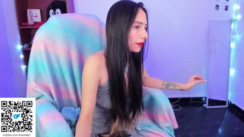 MOON  online show from 01-19-25, 02:47