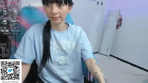 MOON  online show from 09-12-25, 11:04